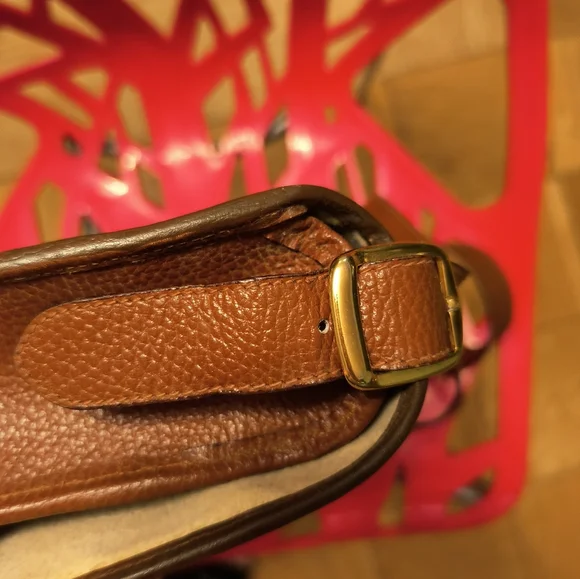 Valentino Brown Vintage Bag W Peeling Insoles